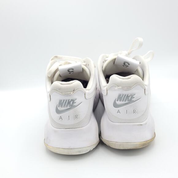 Nike Air Jordan Max 200  CD6105-101 White Met Silver men\'s size 9.5 main image 6